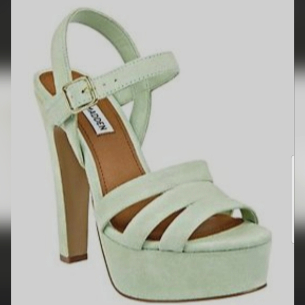 STEVE MADDEN 'DAYGLOW' PLATFORM HEELS 6.5